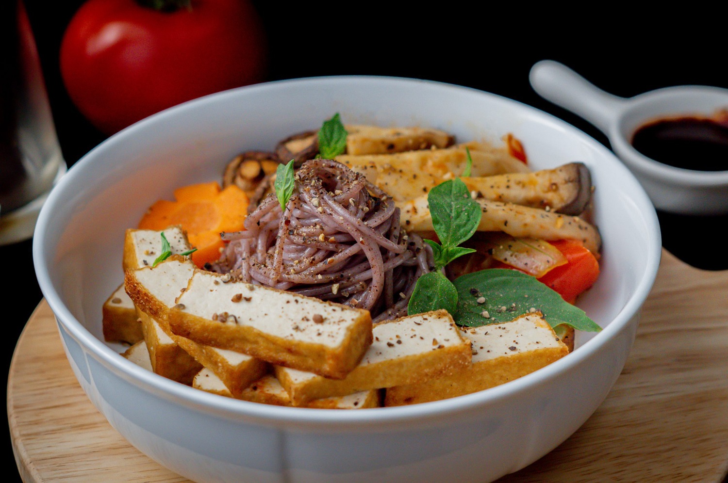 Ngoài bổ sung năng lượng, bún gạo lứt còn chứa nhiều chất dinh dưỡng tốt cho sức khỏe Ngoài bổ sung năng lượng, bún gạo lứt còn chứa nhiều chất dinh dưỡng tốt cho sức khỏe